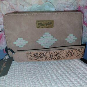 Wrangler Wristlet Wallet Purse Clutch Western Wallet Long Purse